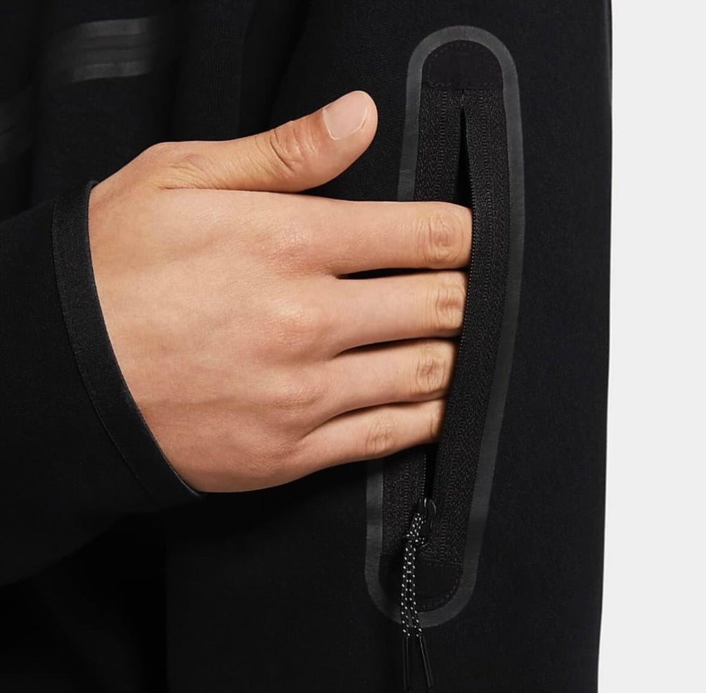 Nike Tech Fleece