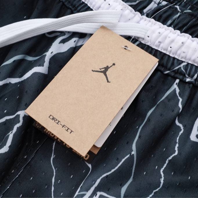 Jordan DIAMOND