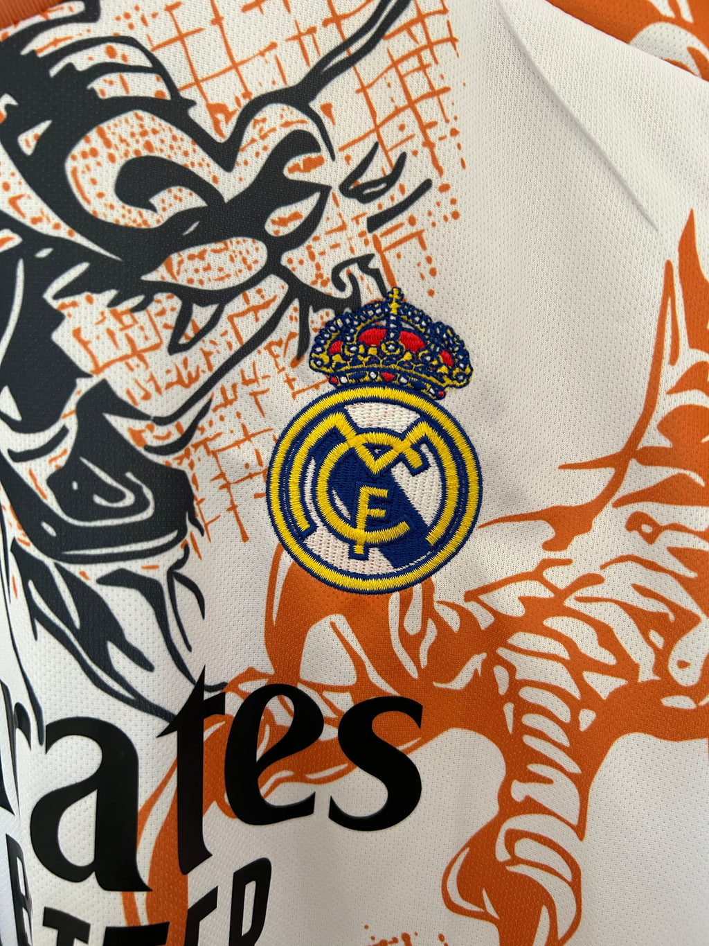 ⚪ Real Madrid Jersey (White Dragon Edition)
