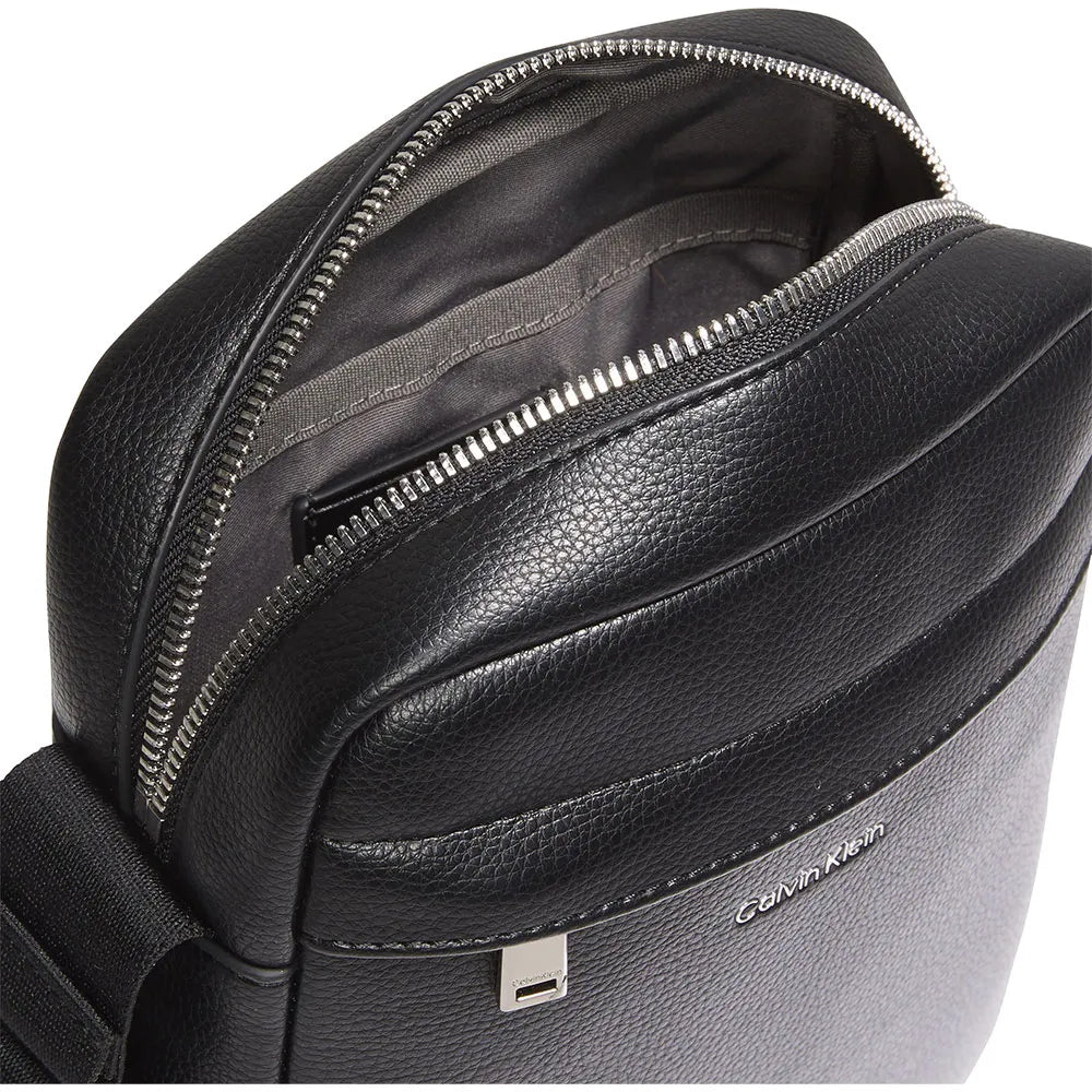 Geantă Calvin Klein Crossbody