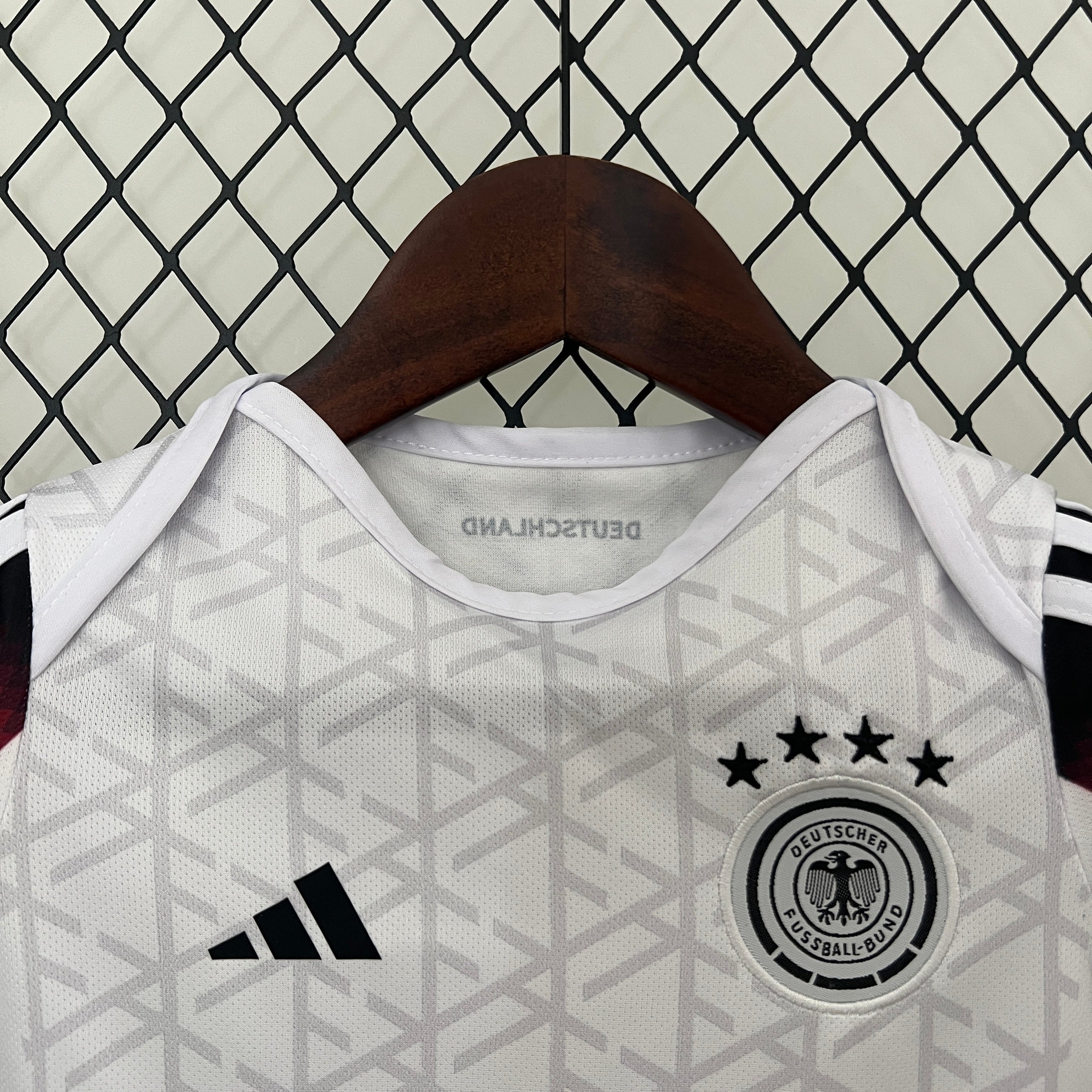 🇩🇪 Germany Baby Home Bodysuit