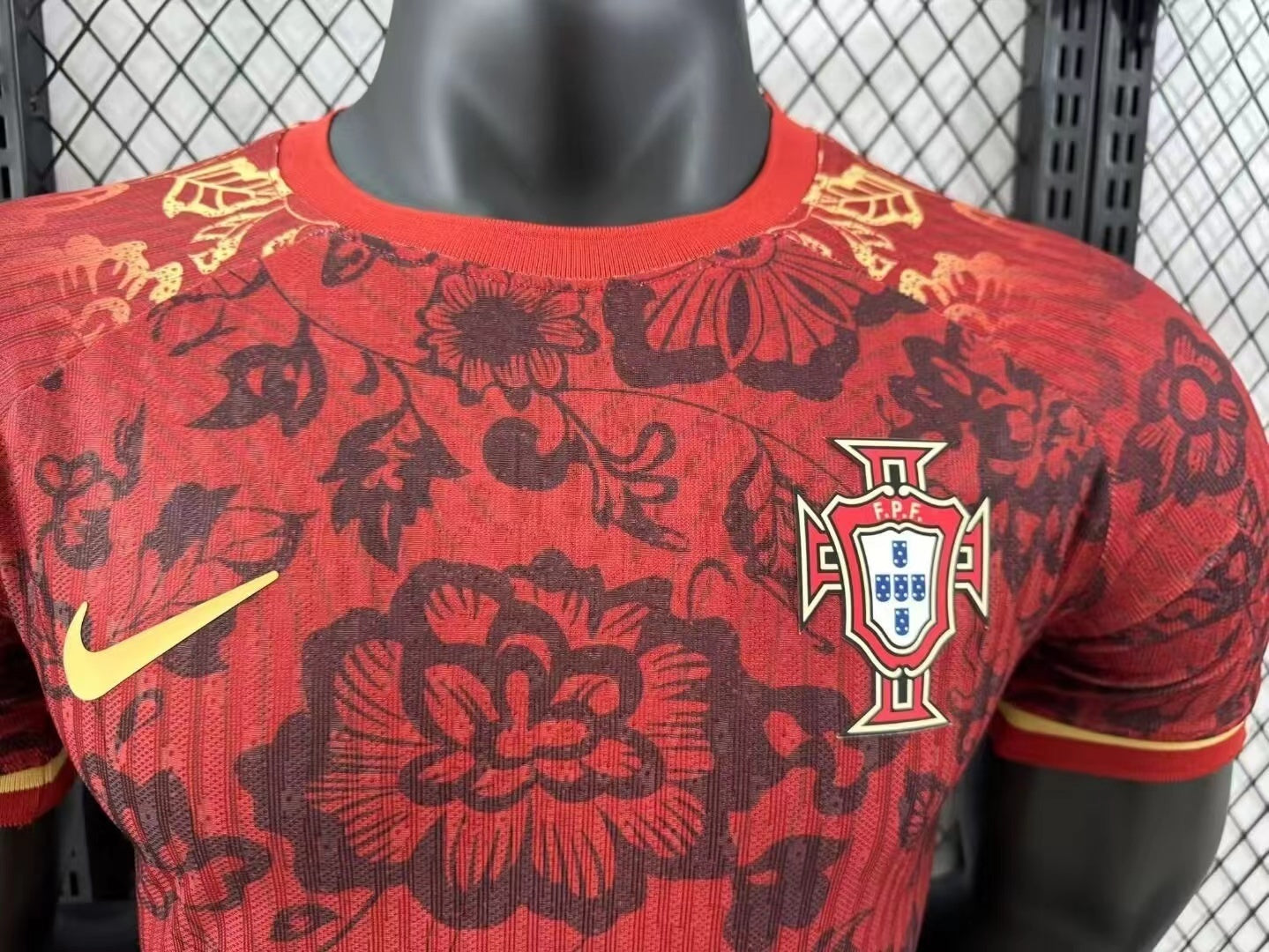 🇵🇹 Portugal Floral Concept Jersey