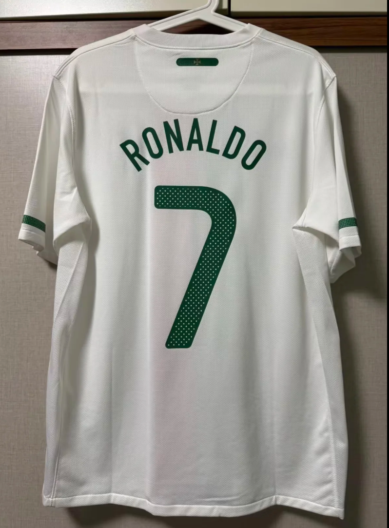 🇵🇹 Portugal Retro Jersey