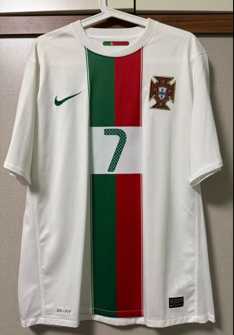 🇵🇹 Portugal Retro Jersey
