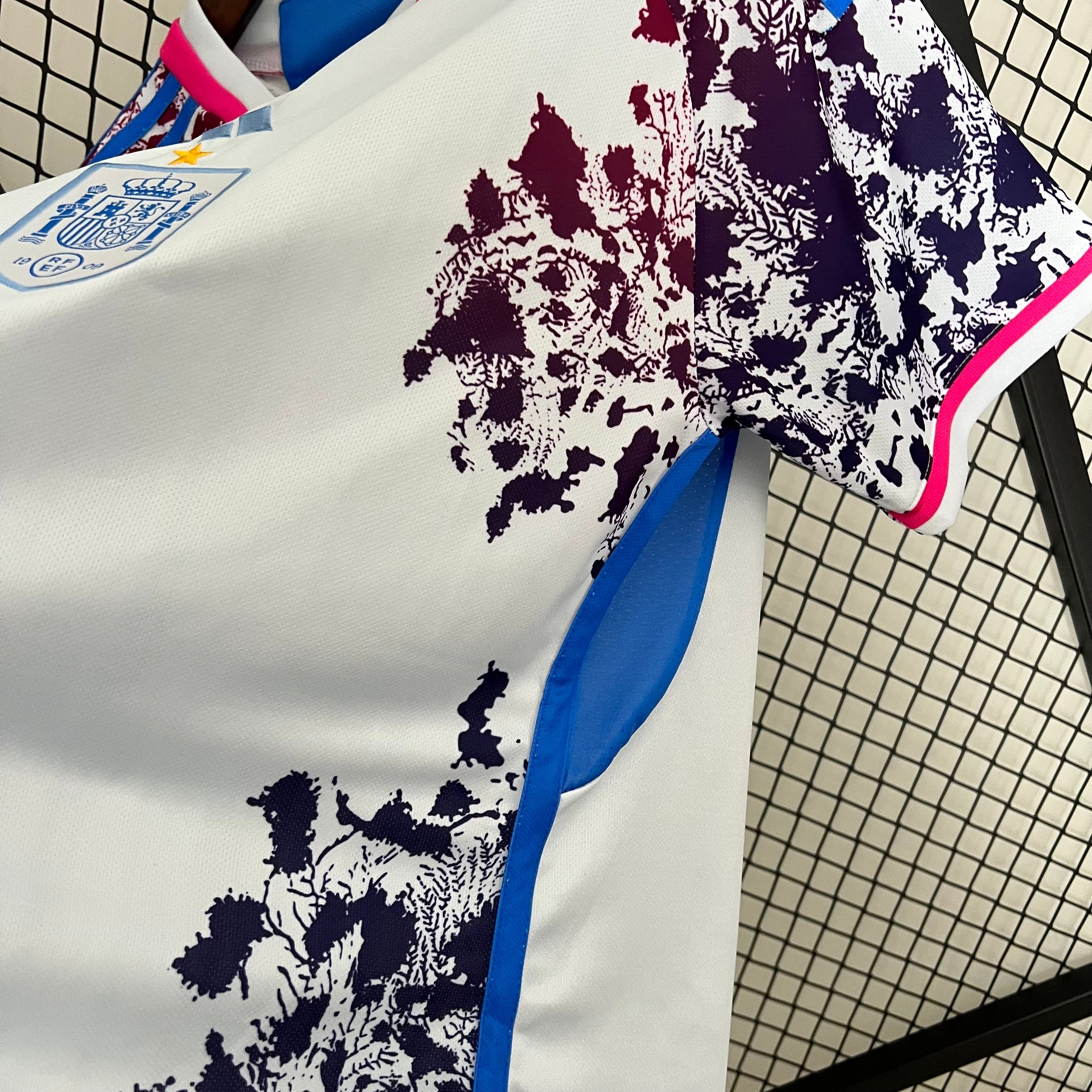 🇪🇸 Spain Artistic Splash Jersey